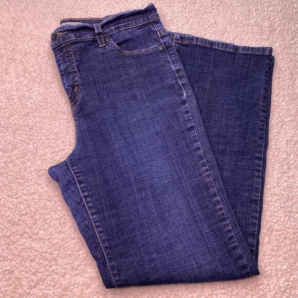Levi's 512 Perfectly Slimming Boot Cut High Rise Denim Jean 14 Medium - Picture 1 of 11